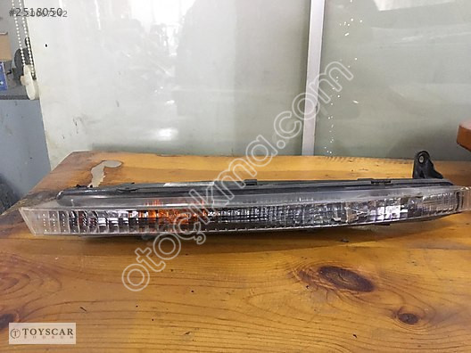 Audi Q7 Ön Tampon Sol Sinyali Çıkma Orjinal 2007- 4L0953042