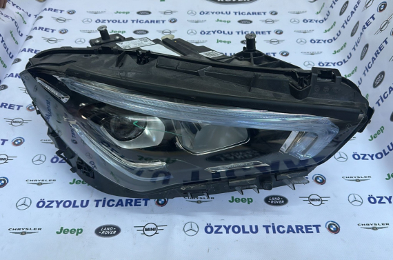 Mercedes W118 CLA Sağ Led Far A1189068400