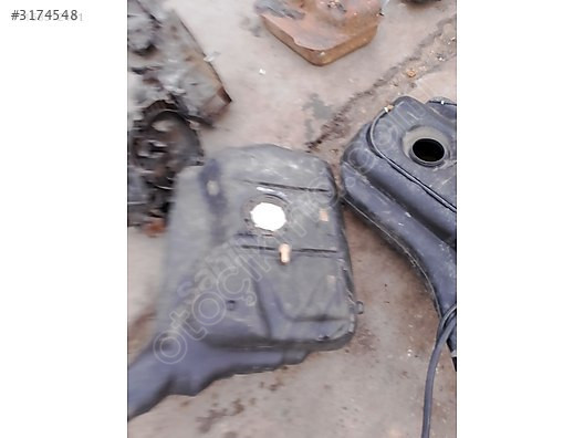 RENAULT 21 DEPOLAR BULUNUR