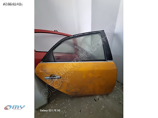 2012 KİA CERATO SAĞ ARKA KAPI DOLU