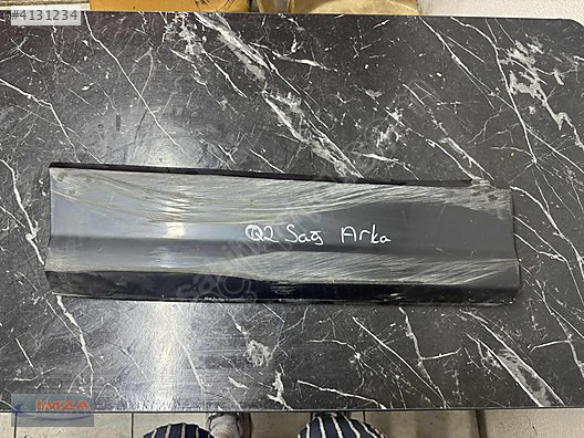 81A853970 AUDİ Q2 SAĞ ARKA KAPI BANDI ORİJİNAL ÇIKMA