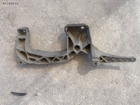 MERCEDES AXOR- ATEGO ÖN TAMPON BAĞLANTI DEMİRİ A9408851531