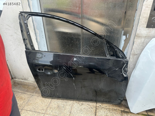 VOLVO S60 ÇIKMA ORJİNAL SAĞ ÖN KAPI BD1