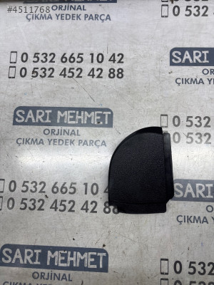 ÇIKMA SKODA OCTAVİA A4 GÖĞÜS YAN SOL KAPAĞI