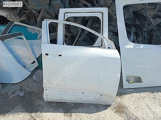 Peugeot 3008 sağ ön kapı