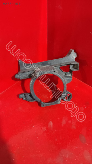 RENAULT CLİO 4  SAĞ SİS FAR BRAKETİ