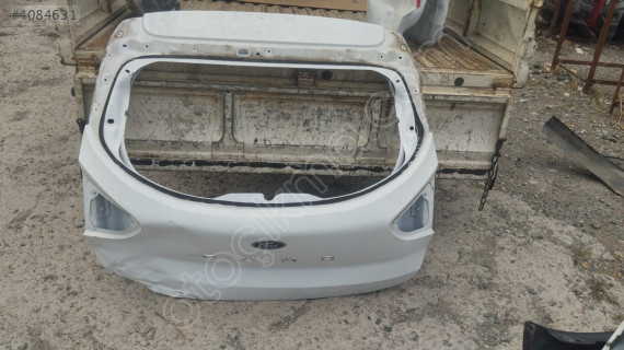 FORD PUMA BAGAJ KAPAĞI ORJ ÇIKMA