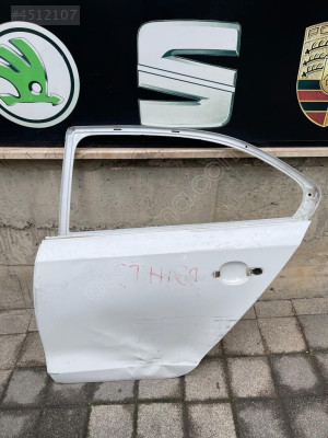 VOLKSWAGEN JETTA SOL ARKA KAPI