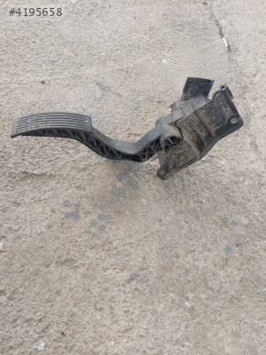 Accent Era Hyundai Gaz Pedalı - Oto Çıkma Parçaları