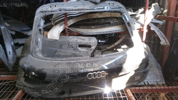 audi q3 bagaj kapağı  çıkma parçalar