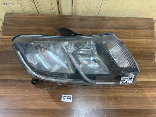 RENAULT CLİO SYMBOL SAĞ FAR 13-17 MODEL ÇIKMA TEMİZ