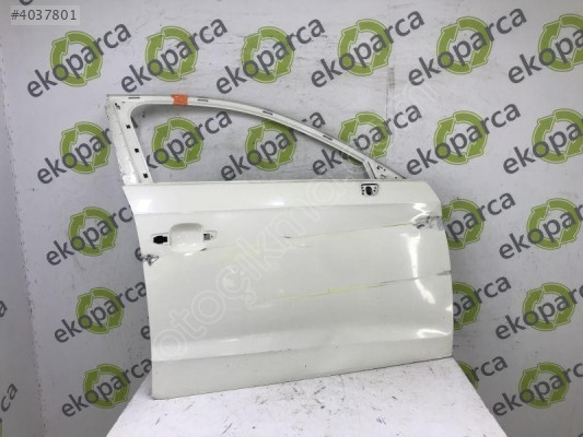 AUDI A3 2013 2019  ÇIKMA  SAĞ ÖN KAPI(HB) 8V4831052
