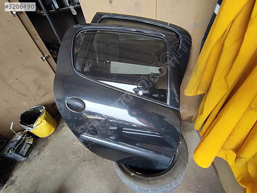 PEUGEOT 206 ARKA SAĞ KAPI SİYAH SEDAN