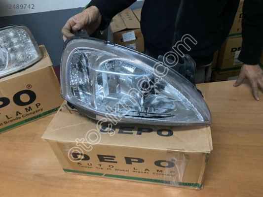 OPEL CORSA C SAĞ FAR 2001-2006 MODEL İTHAL ÜRÜN