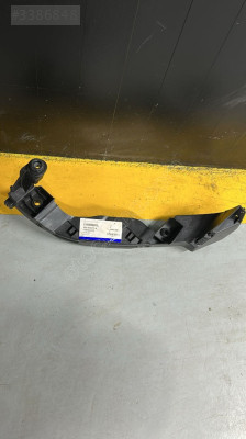 polo far braketi 2g0805071