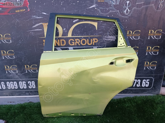 HYUNDAİ BAYON SOL ARKA KAPI ORİJİNAL ÇIKMA