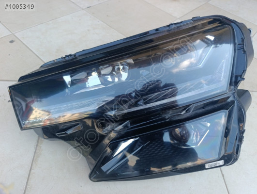 SKODA KOROQ SOL FAR ORJİNAL ÇIKMA 2023/2024