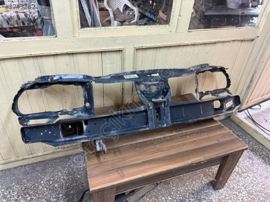 RENAULT MEGANE 1 ÖN PANEL 1995-1999 MODEL ORJİNAL ÇİMMA