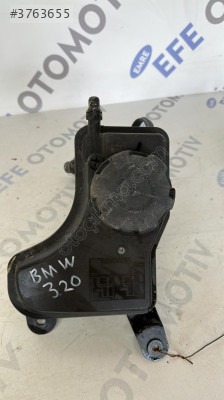 bmw 3 e90 radyatör yedek su deposu (son fiyat)
