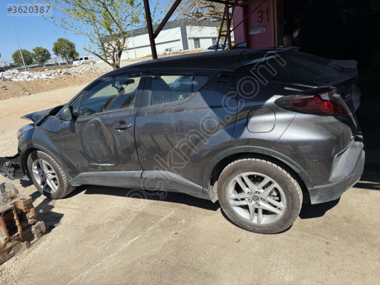 Toyota C-hr Kaput menteşesi