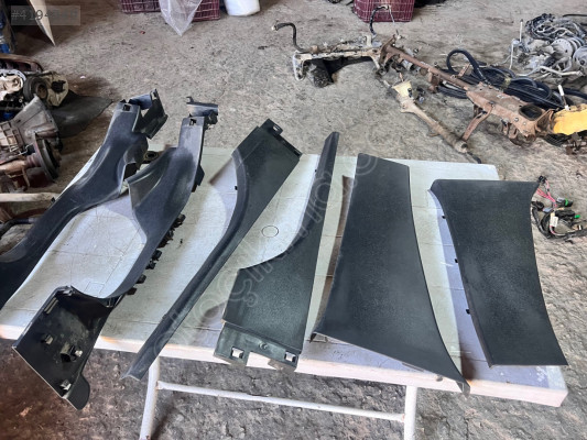 RENAULT FLUENCE 2010-2016 İÇ PPLASTİK BAKALİTLER ÇIKMA ORJİNAL