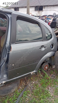Citroen C3 2006 sol arka kapı çıkma