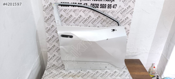 TOYOTA C-HR CHR 2024 2025 SAĞ ÖN KAPI ÇIKMA ORJİNAL GÖÇÜKLÜK