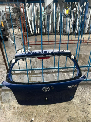 TOYOTA YARİS 3K BAGAJ KAPAĞI ORJİNAL