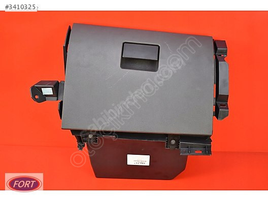 Ford Focus 2004-2011 Arası Torpido Ve Kapağı Orijinal