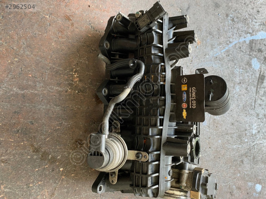 CHEVROLET CAPTİVA C140 EMME MANİFOLDU ÇIKMA ORJİNAL 25193560