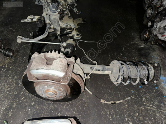 VOLKSWAGEN CADDY (22-25) 2.0TDİ (DXR) dolu sol taşıyıcı