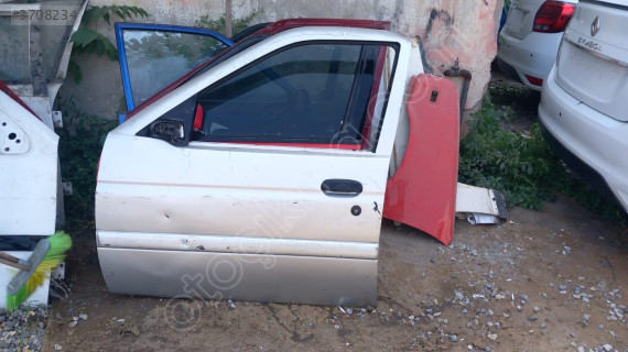 Ford escort sol ön kapı