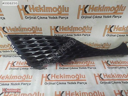 NİSSAN JUKE ÖN TAMPON IZGARASI 62070 1KA6A