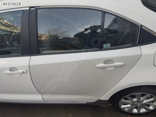 TOYOTA COROLLA ARKA KAPI SOL ORJİNAL PARÇA  2019-2025