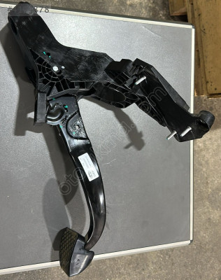 204000920AA 2023 CHERY OMODA 5 FREN PEDALI