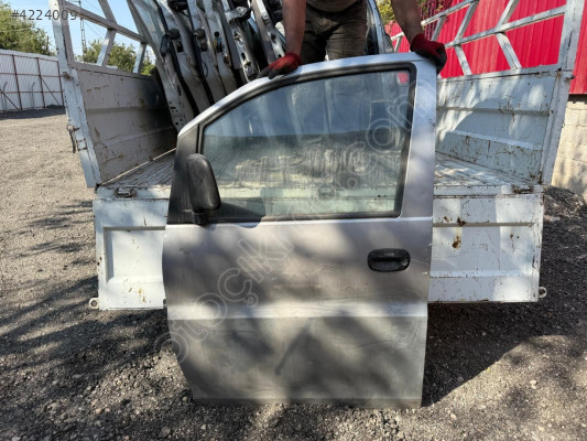 HYUNDAİ STAREX SOL ÖN KAPI ORJİNAL ÇIKMA TEMİZ 1.ÜRÜN