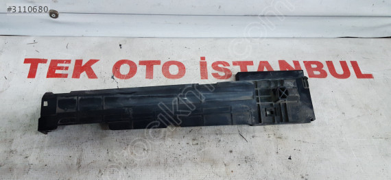 BMW F20-F30 RADYATÖR KENAR BRAKETİ 7600537