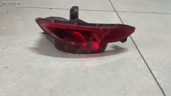 FİAT EGEA CROS ARKA SAĞ SİS REFLEKTÖRÜ
