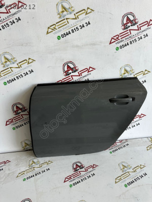 AUDİ A7 SOL ARKA KAPI