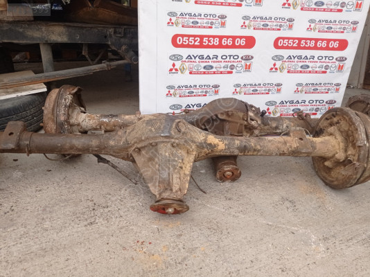 MAZDA B2500 PİKAP ARKA DEFRANSİYEL ORİJİNAL ÇIKMA
