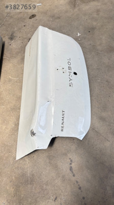 Renault sembol bagaj kapağı