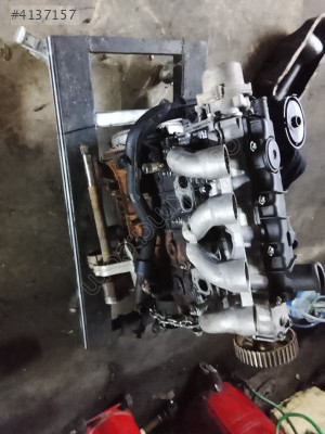 2005 model 1.9 Peugeot partner komple motor