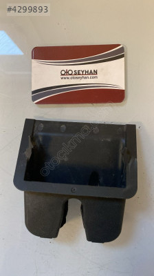 5NA827520 vw tiguan bagaj kilidi kapağı kaplaması