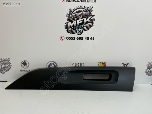 DUSTER SAĞ ARKA TAVAN ÇITASI BARI KAPAĞI ORJİNAL 738862766R