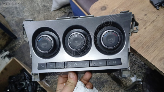 Mazda 3 Kalorifer Kontrol Düğme Takımı