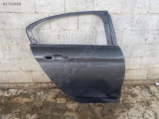 Fiat egea sağ arka kapı çıkma Orijinal