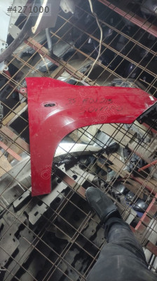 FİAT 500L SAĞ ÖN AMURLUK