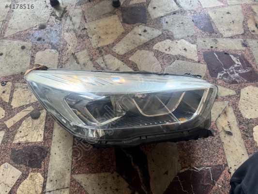 FORD KUGA SAĞ FAR MERCEKLİ ÇIKMA ORJİNAL 2017-2019