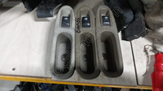 Chevrolet  evanda arka cam dugmesi