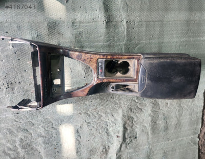 BMW X5 2005 E53 ÇIKMA ORİJİNAL ORTA KONSOL+KOL DAYAMA